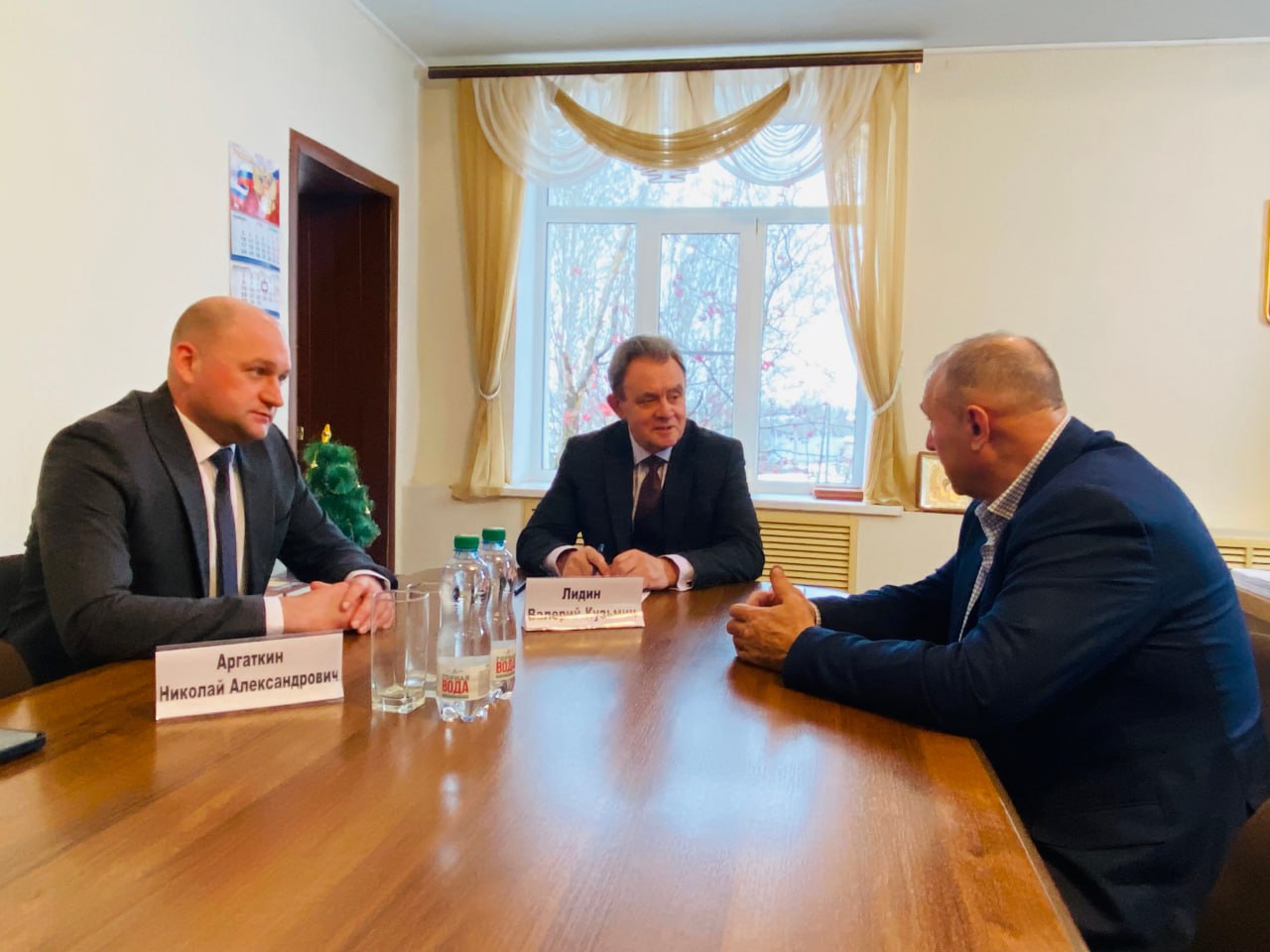 Валерий Лидин рассмотрел обращения жителей Иссинского района Валерий Лидин рассмотрел обращения жителей Иссинского района