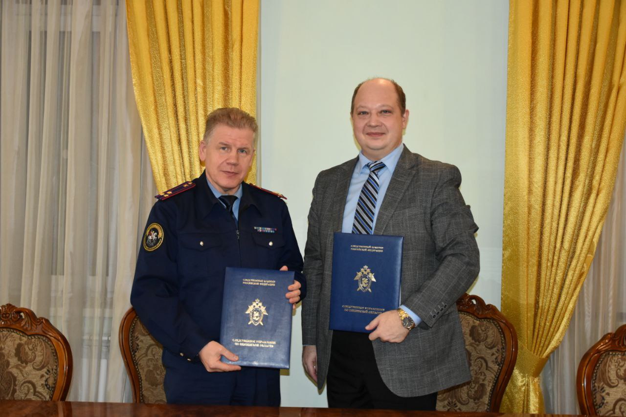 Подписан договор о создании кадетского класса в финансово-экономическом лицее № 29 города Пензы Подписан договор о создании кадетского класса в финансово-экономическом лицее № 29 города Пензы