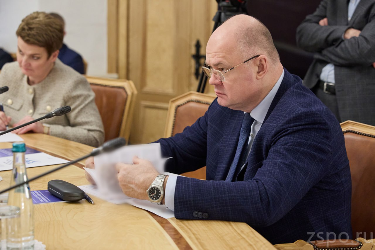 Спикер пензенского парламента Вадим Супиков принял участие в заседании Комиссии Совета законодателей РФ по проблемам международного сотрудничества Спикер пензенского парламента Вадим Супиков принял участие в заседании Комиссии Совета законодателей РФ по проблемам международного сотрудничества