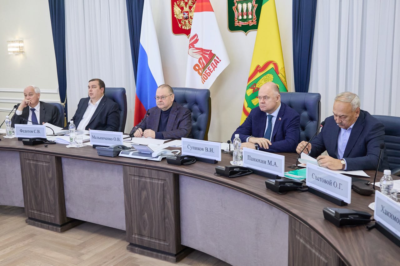 Готовность объектов строительства, капремонта и формирование комфортной городской среды рассмотрены в областном правительстве Готовность объектов строительства, капремонта и формирование комфортной городской среды рассмотрены в областном правительстве