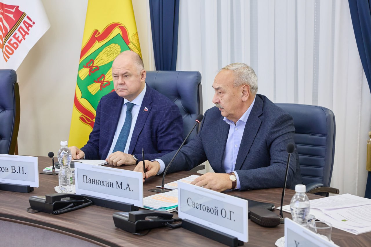 Готовность объектов строительства, капремонта и формирование комфортной городской среды рассмотрены в областном правительстве Готовность объектов строительства, капремонта и формирование комфортной городской среды рассмотрены в областном правительстве