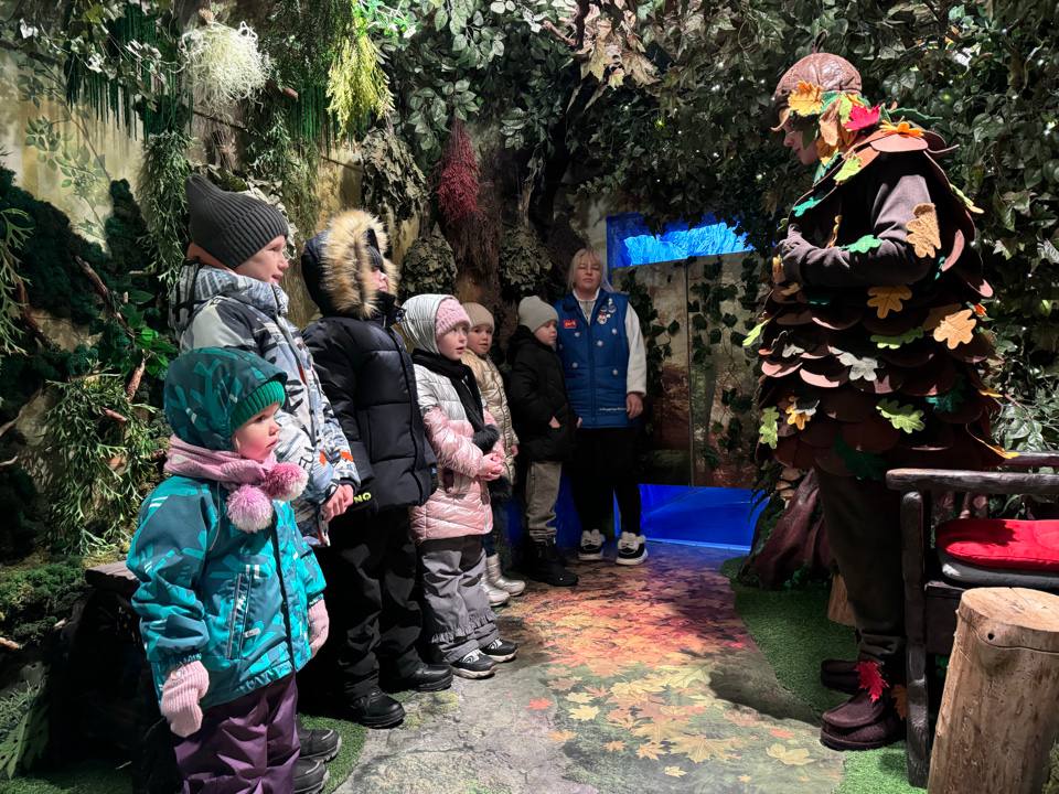 Волшебный «Поезд Деда Мороза» прибыл в Тамбов Волшебный «Поезд Деда Мороза» прибыл в Тамбов