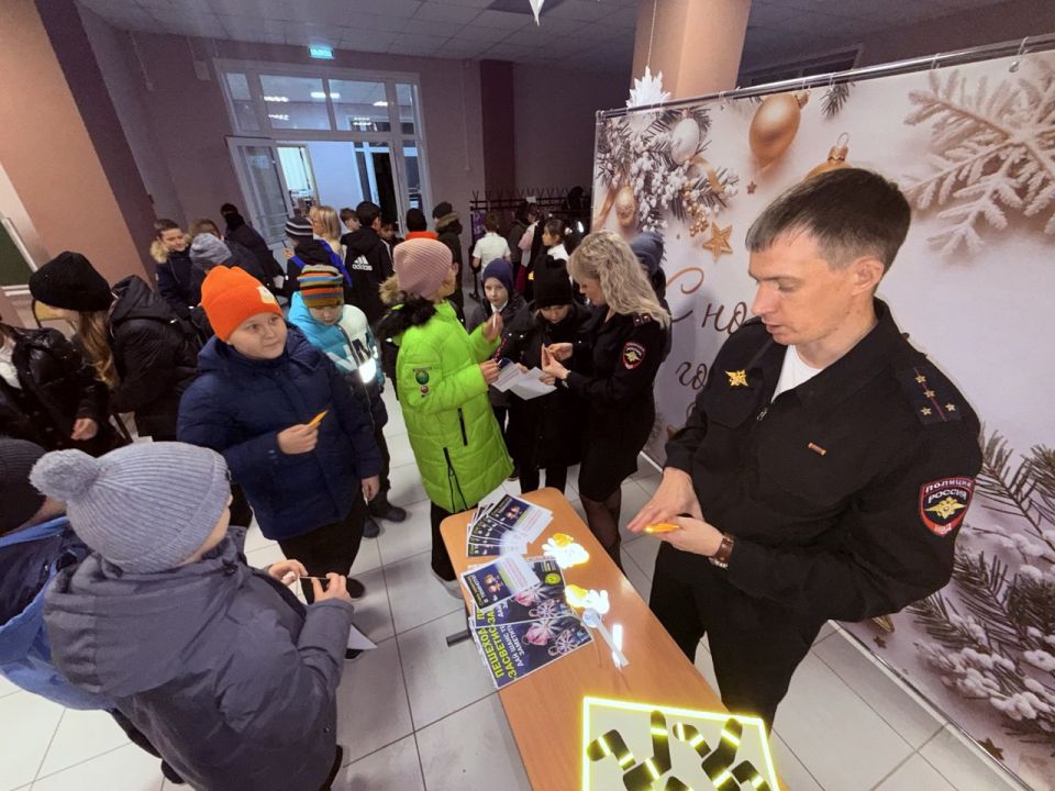 Сотрудники Госавтоинспекции Пензенской области провели мониторинг наличия световозвращателей у школьников