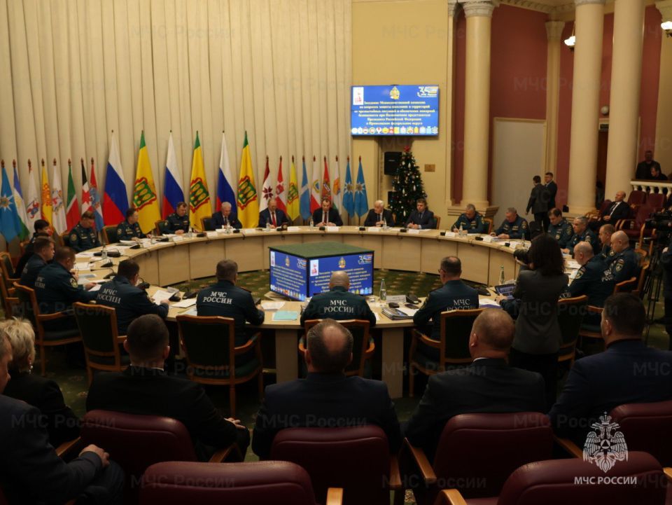 Второй день работы Вячеслава Бутко в Пензенской области начался с заседания межведомственной комиссии по подведению итогов деятельности территориальных подсистем предупреждения и ликвидации чрезвычайных ситуаций Приволжского...