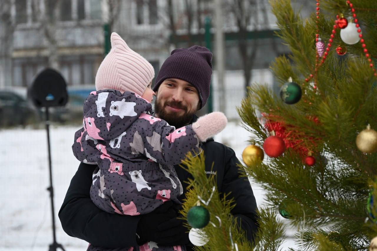 Олег Денисов: Новогодняя кампания пришла в пензенские дворы Олег Денисов: Новогодняя кампания пришла в пензенские дворы