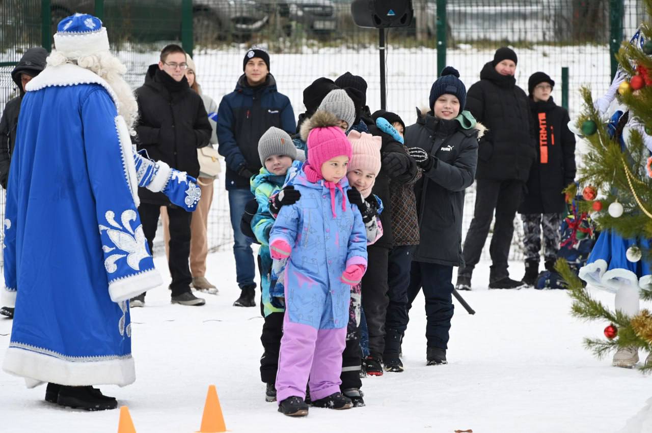 Олег Денисов: Новогодняя кампания пришла в пензенские дворы Олег Денисов: Новогодняя кампания пришла в пензенские дворы