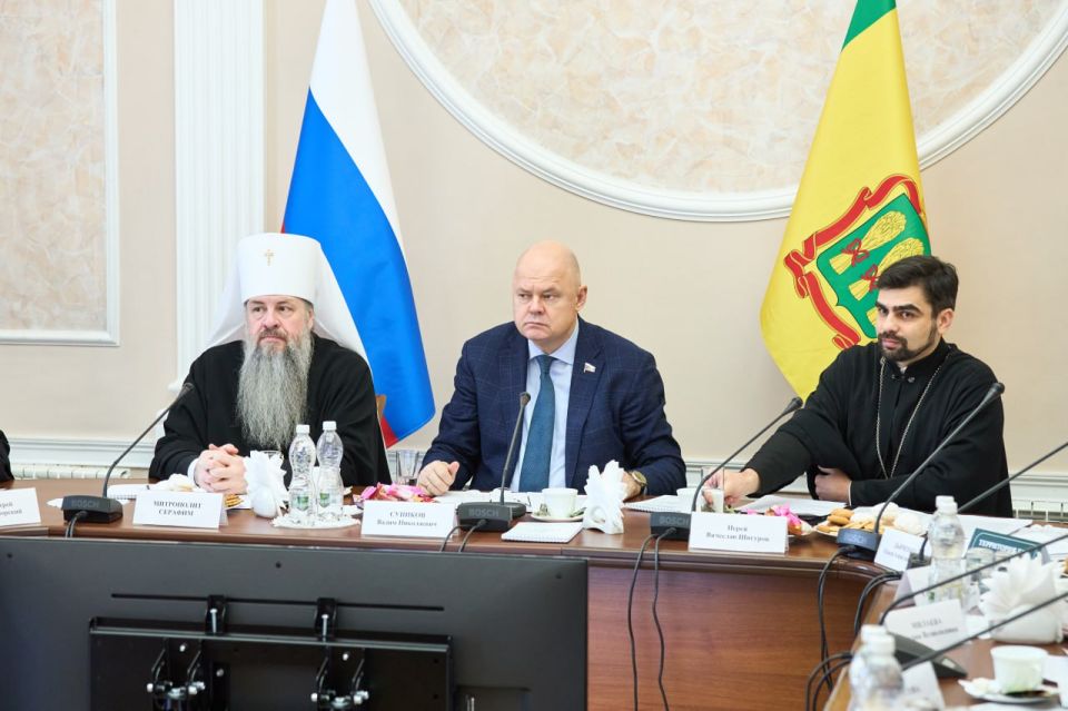 ����� ������� ���������� �������� �������� ������������� ����� ��� ������ ������������� ��������