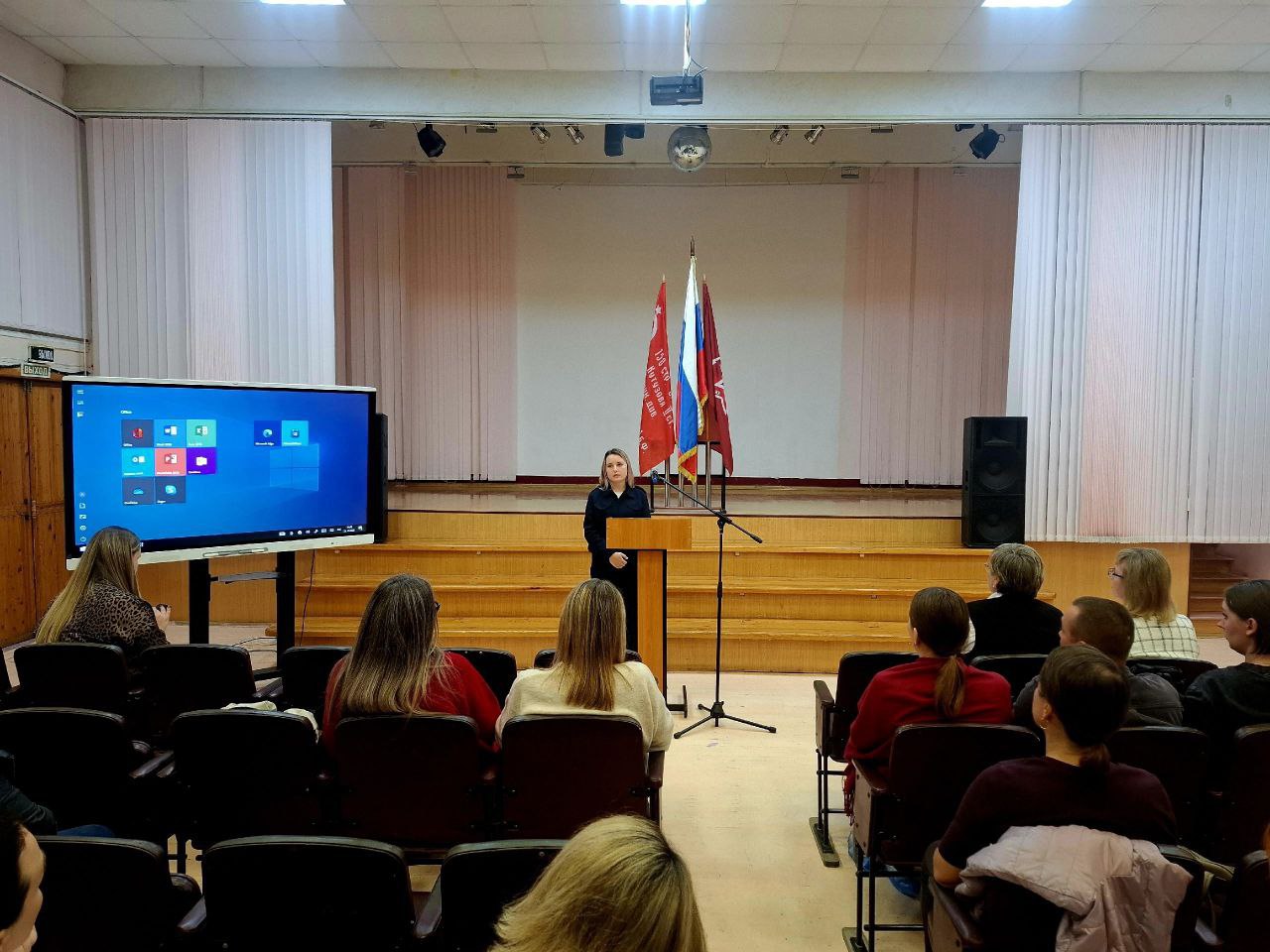 В преддверии зимних каникул сотрудники Госавтоинспекции Пензенской области приняли участие в родительских собраниях