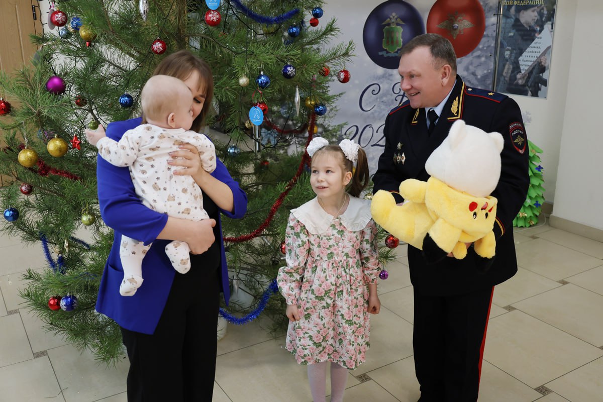 В преддверии Нового года Павел Гаврилин принял участие во Всероссийской благотворительной акции «Елка желаний» В преддверии Нового года Павел Гаврилин принял участие во Всероссийской благотворительной акции «Елка желаний»