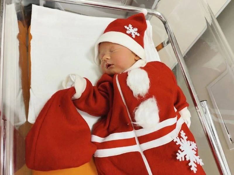 Олег Мельниченко: Первым жителем Пензенской области, появившимся на свет в 2026 году, стал мальчик, родившийся в 00 часов 03 минуты в Кузнецкой детской центральной районной больнице