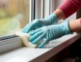 Ваш подоконник стал тусклым? Восстановите его яркость с помощью этих простых советов!