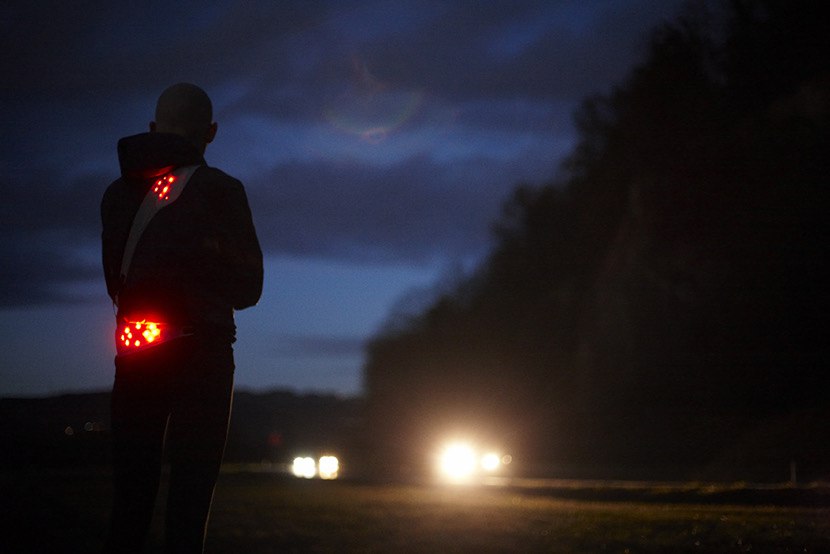Сотрудники полиции разыскивают свидетелей и очевидцев дорожно-транспортного происшествия Сотрудники полиции разыскивают свидетелей и очевидцев дорожно-транспортного происшествия