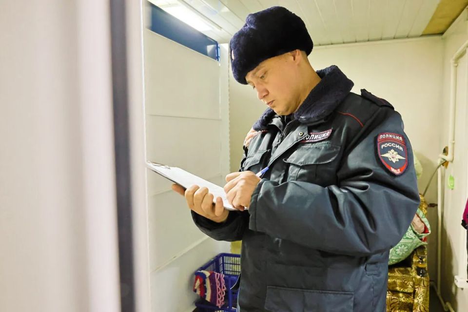 В Шемышейском районе мать и дочь обокрали дом приятельницы