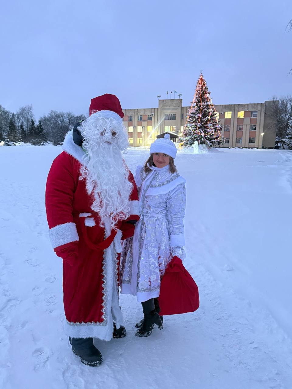 Сотрудники Госавтоинспекции Белинского района провели традиционную акцию«Полицейский Дед Мороз» Сотрудники Госавтоинспекции Белинского района провели традиционную акцию«Полицейский Дед Мороз»