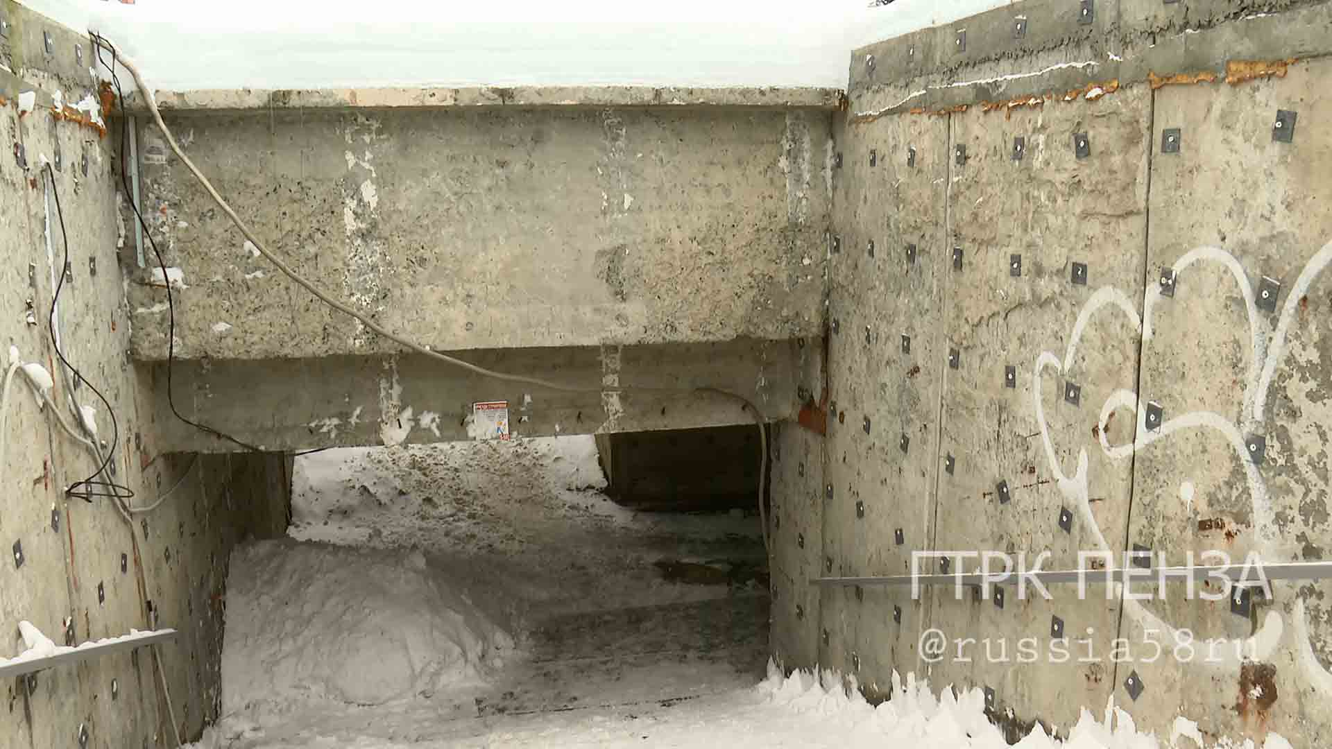 Многострадальный подземный переход на проспекте Победы наконец будет отремонтирован Многострадальный подземный переход на проспекте Победы наконец будет отремонтирован