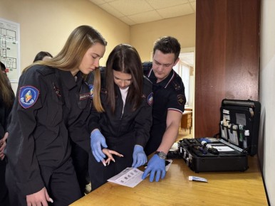 � ����� ������������� ������ �������� �� ���� ���� ���������-�������������