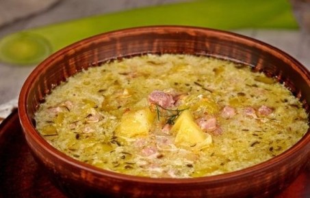 Блюдо, которое согревает: картофельный суп с ветчиной и сливками