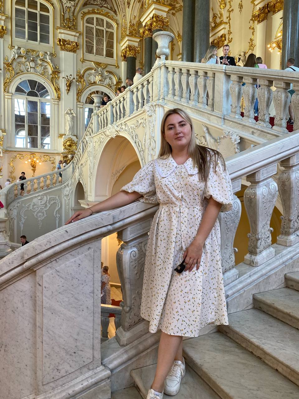 Мир вокруг нас. Член ТИК Бессоновского района Ксения Лукьянова поделилась впечатлениями от своей поездки в Санкт-Петербург - город, который по праву считается культурной столицей России и куда хочется снова вернуться