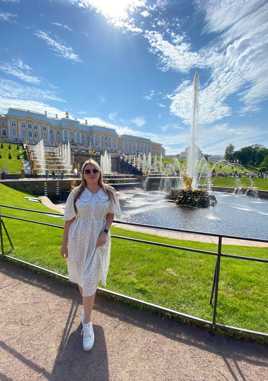 Мир вокруг нас. Член ТИК Бессоновского района Ксения Лукьянова поделилась впечатлениями от своей поездки в Санкт-Петербург - город, который по праву считается культурной столицей России и куда хочется снова вернуться Мир вокруг нас. Член ТИК Бессоновского района Ксения Лукьянова поделилась впечатлениями от своей поездки в Санкт-Петербург - город, который по праву считается культурной столицей России и куда хочется снова вернуться