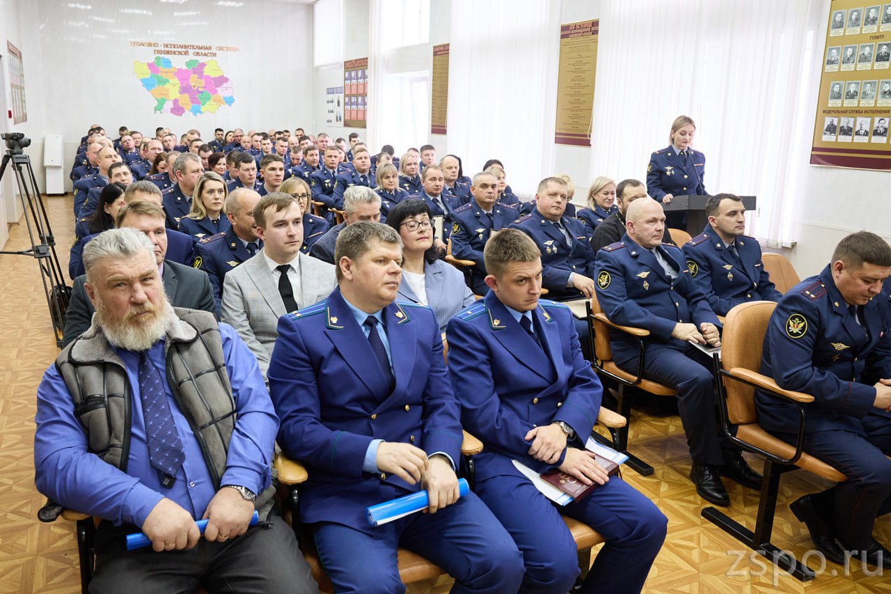 Павел Куликов вручил награды сотрудникам регионального УФСИН Павел Куликов вручил награды сотрудникам регионального УФСИН