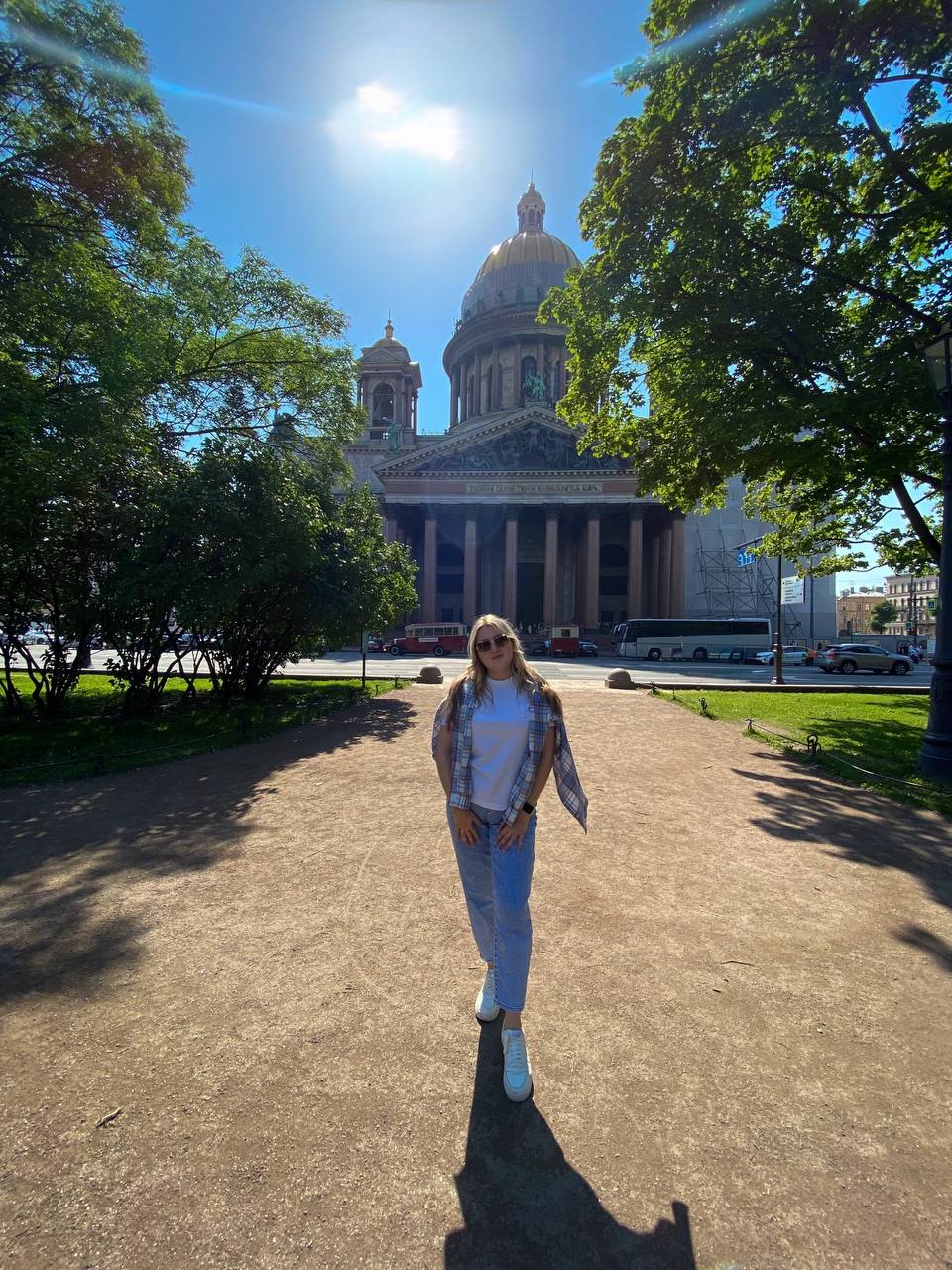 Мир вокруг нас. Член ТИК Бессоновского района Ксения Лукьянова поделилась впечатлениями от своей поездки в Санкт-Петербург - город, который по праву считается культурной столицей России и куда хочется снова вернуться Мир вокруг нас. Член ТИК Бессоновского района Ксения Лукьянова поделилась впечатлениями от своей поездки в Санкт-Петербург - город, который по праву считается культурной столицей России и куда хочется снова вернуться