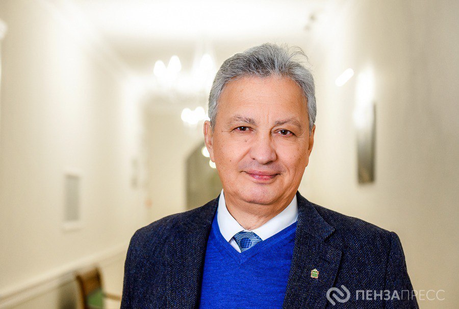 Валентин Мануйлов: «Благодаря «11 каналу» я приобрел жену»