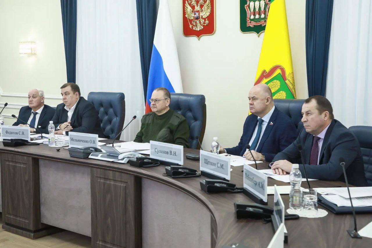 Олег Мельниченко: На заседании областного правительства обсудили работу по защите наших детей от дорожно-транспортного травматизма