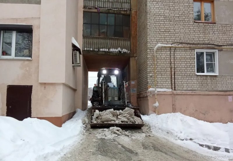 Улицы Ленинского района благоустраивают