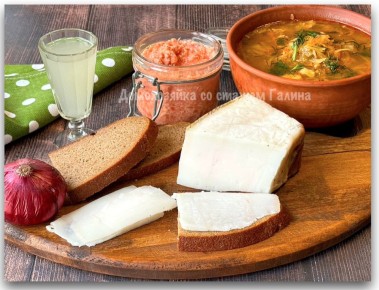 Сало с хрустящей корочкой: как правильно засолить домашний деликатес