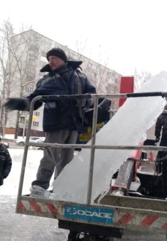 Улицы Ленинского района благоустраивают Улицы Ленинского района благоустраивают