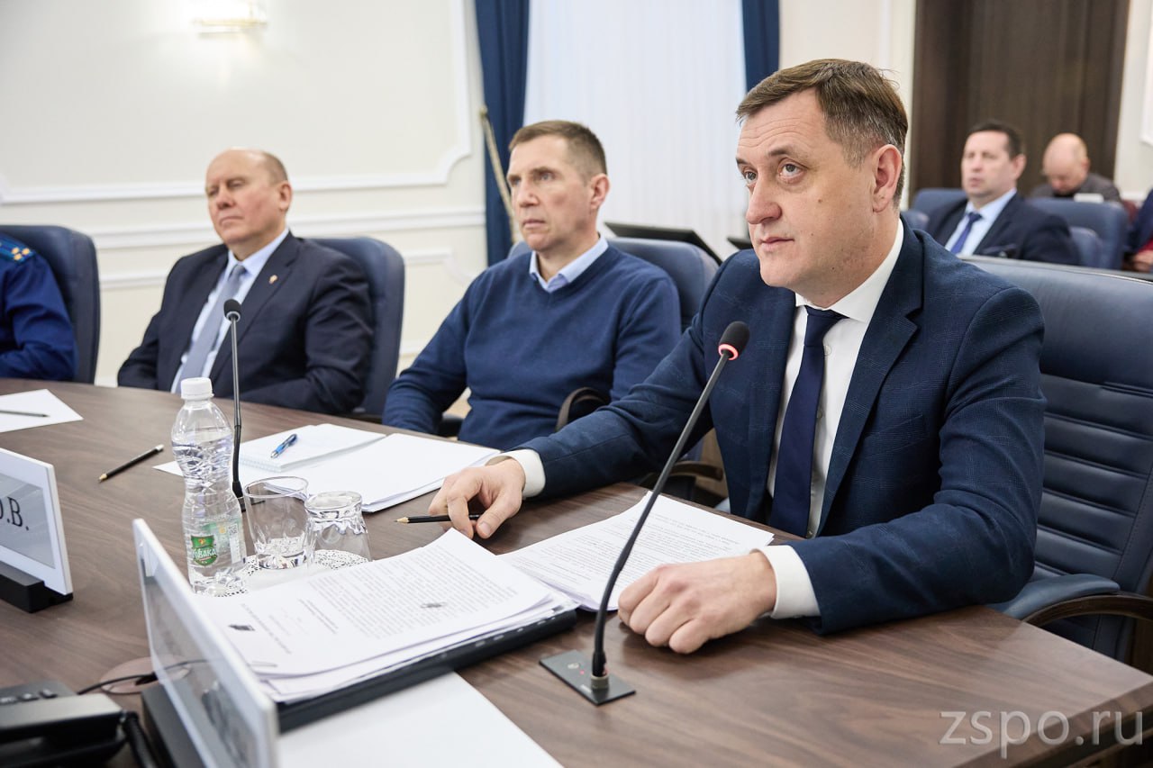 Меры устранения последствий ЧС, обеспечения пожарной, дорожно-транспортной безопасности и реализацию программы «Пушкинская карта» обсудили в правительстве региона Меры устранения последствий ЧС, обеспечения пожарной, дорожно-транспортной безопасности и реализацию программы «Пушкинская карта» обсудили в правительстве региона