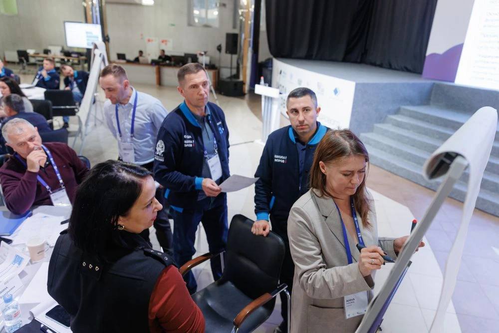 Олег Денисов: Свои студенческие))) курсантские годы провёл в военном училище в Красноярском крае Олег Денисов: Свои студенческие))) курсантские годы провёл в военном училище в Красноярском крае