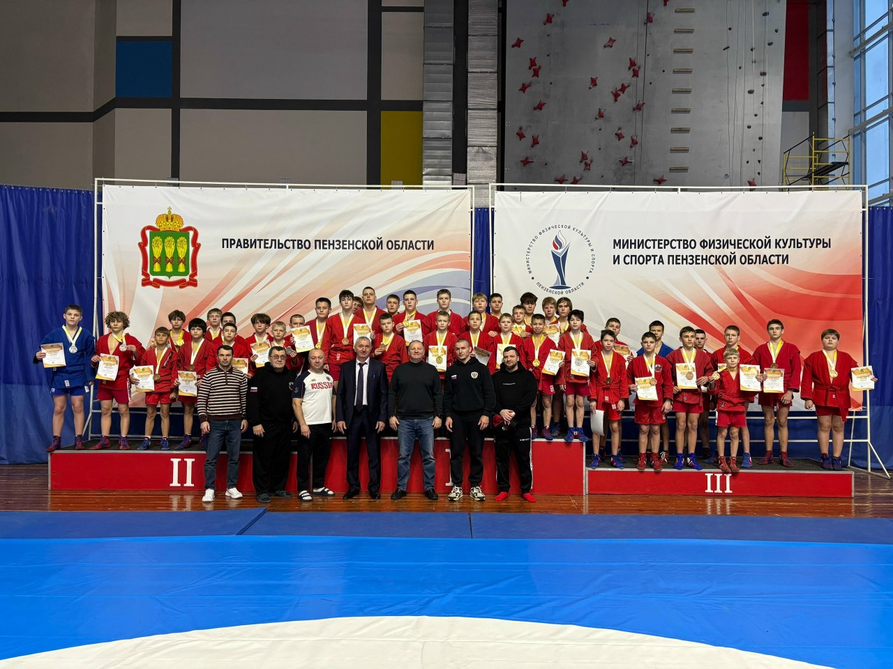 В Пензе состоялось первенство региона по самбо В Пензе состоялось первенство региона по самбо