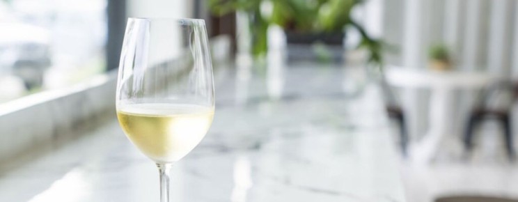 Совиньон блан: различия Старого и Нового Света через характерные вина