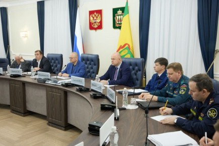 Вадим Супиков принял участие в заседании Комиссии по предупреждению и ликвидации ЧС