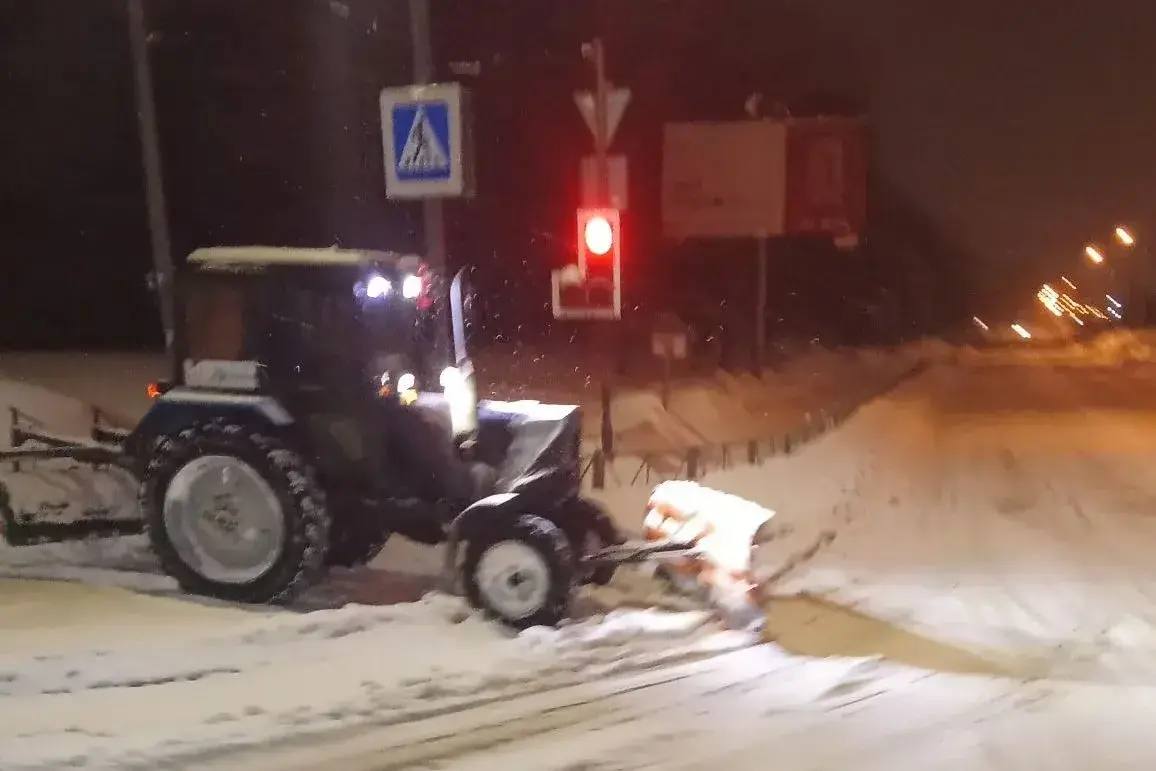 Олег Денисов: МБУ «Пензавтодор» борется с последствиями снегопада, не покладая рук Олег Денисов: МБУ «Пензавтодор» борется с последствиями снегопада, не покладая рук