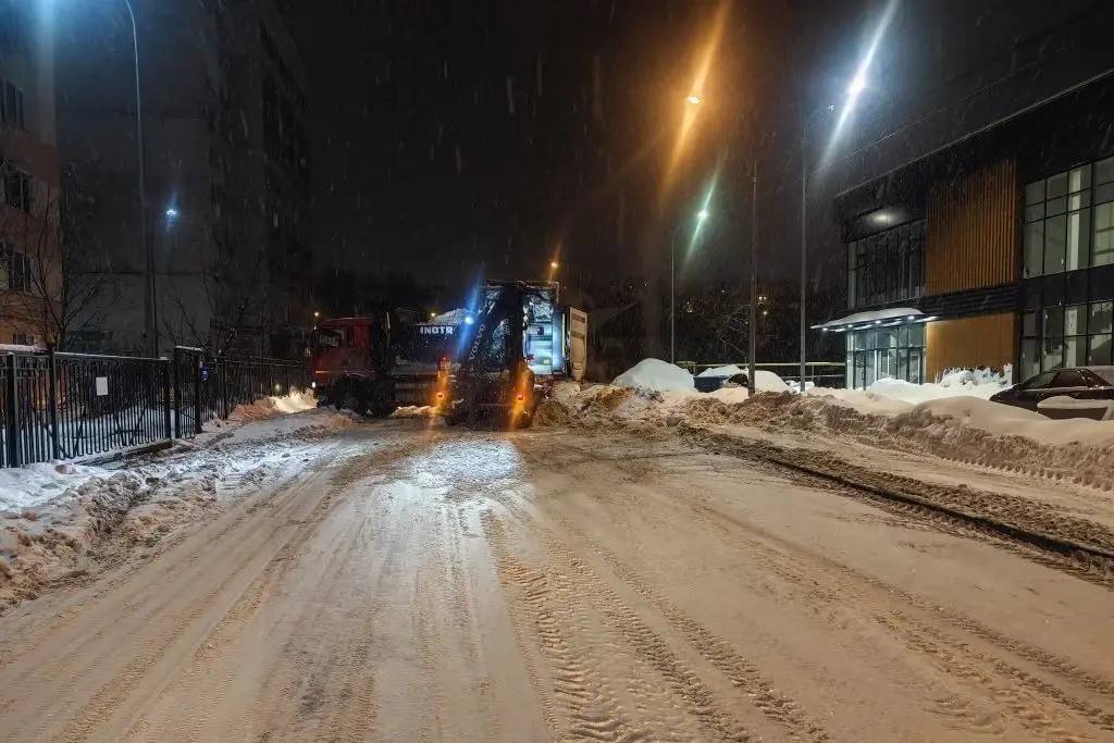 Олег Денисов: МБУ «Пензавтодор» борется с последствиями снегопада, не покладая рук Олег Денисов: МБУ «Пензавтодор» борется с последствиями снегопада, не покладая рук