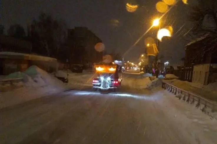 Олег Денисов: МБУ «Пензавтодор» борется с последствиями снегопада, не покладая рук Олег Денисов: МБУ «Пензавтодор» борется с последствиями снегопада, не покладая рук