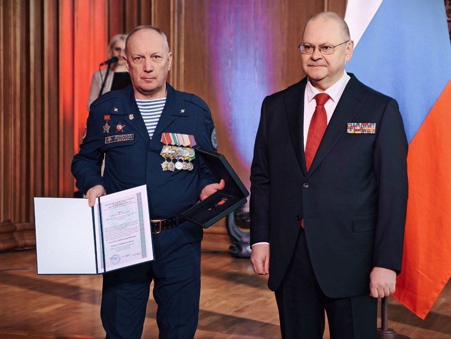 ����� 4 ������� � ���������� ���������� ��������� �������� ��������������� � ������������ ������ �������, ��������� ������ ������� � ��������� ������ ���������������� � ������������ ������������