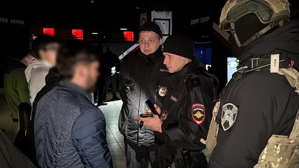 В Пензе проведен масштабный рейд по развлекательным заведениям В Пензе проведен масштабный рейд по развлекательным заведениям