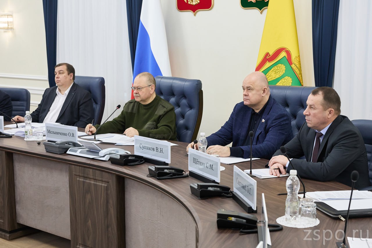 Подготовку к пожароопасному периоду и обеспечение жильём детей-сирот обсудили в облправительстве