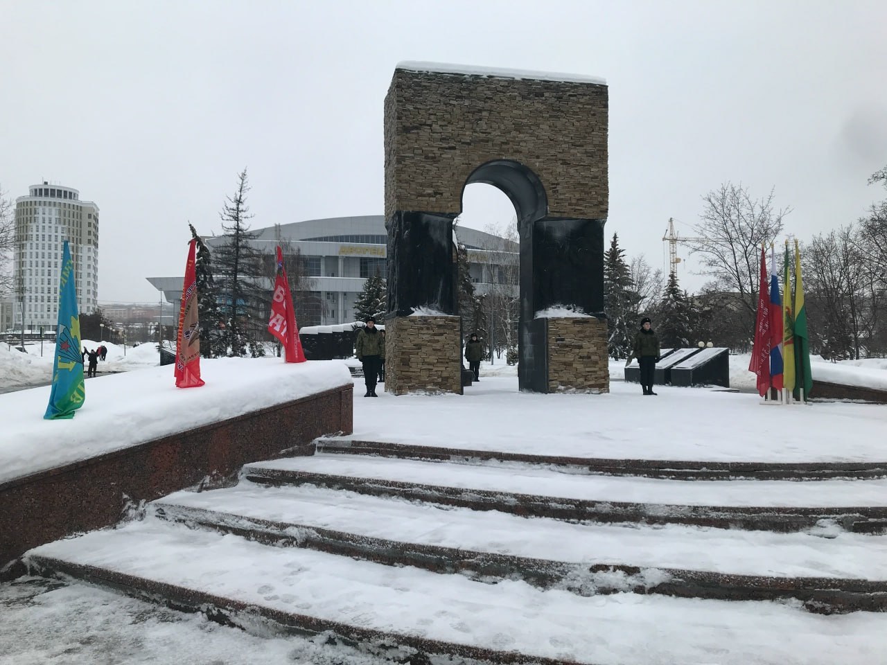 Валерий Лидин отдал дань уважения военнослужащим, погибшим при исполнении интернационального долга