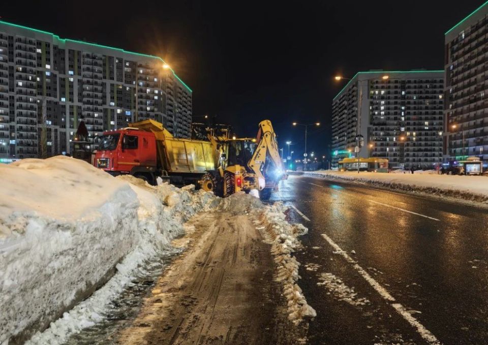 ���� �������: ���� �� ����� �������. �� �������� � ����� ������� �� ����� ��� ������� ������� ����, ������, �������� ���-���������� ����� �� 15-20 ������ � �������