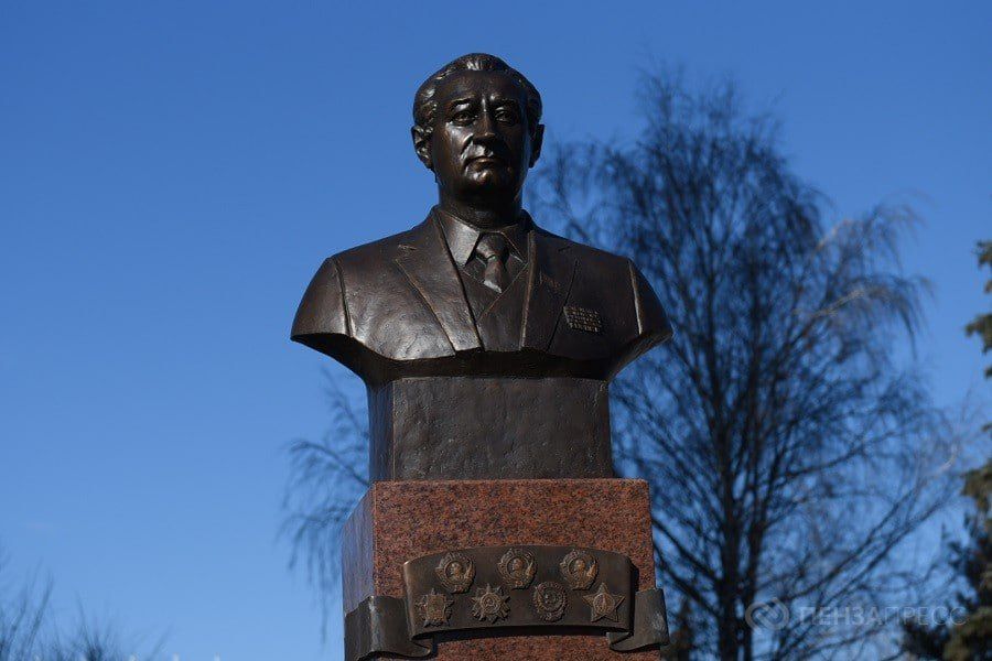 � ���������� ������� �������� �������� ������ ���� ������, ������� ��������� � ������ ���������