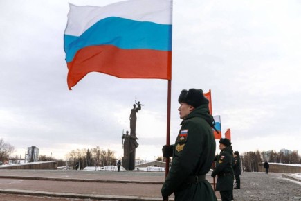 Олег Мельниченко: Возложил цветы к монументу воинской и трудовой Славы, посвященному подвигу пензенцев в годы Великой Отечественной войны