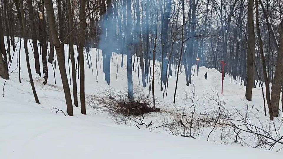 �� ������ �������� ������� ���������������� ������ � ����� ���-�� ����������� �������� ���������. ��� ���������� ����� ������ �������� � �������������. ������ ����� � ������� �� ����. ����� �� ������������� �������