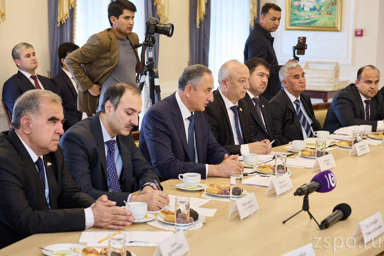 Вадим Супиков принял участие во встрече с делегацией из Республики Таджикистан Вадим Супиков принял участие во встрече с делегацией из Республики Таджикистан