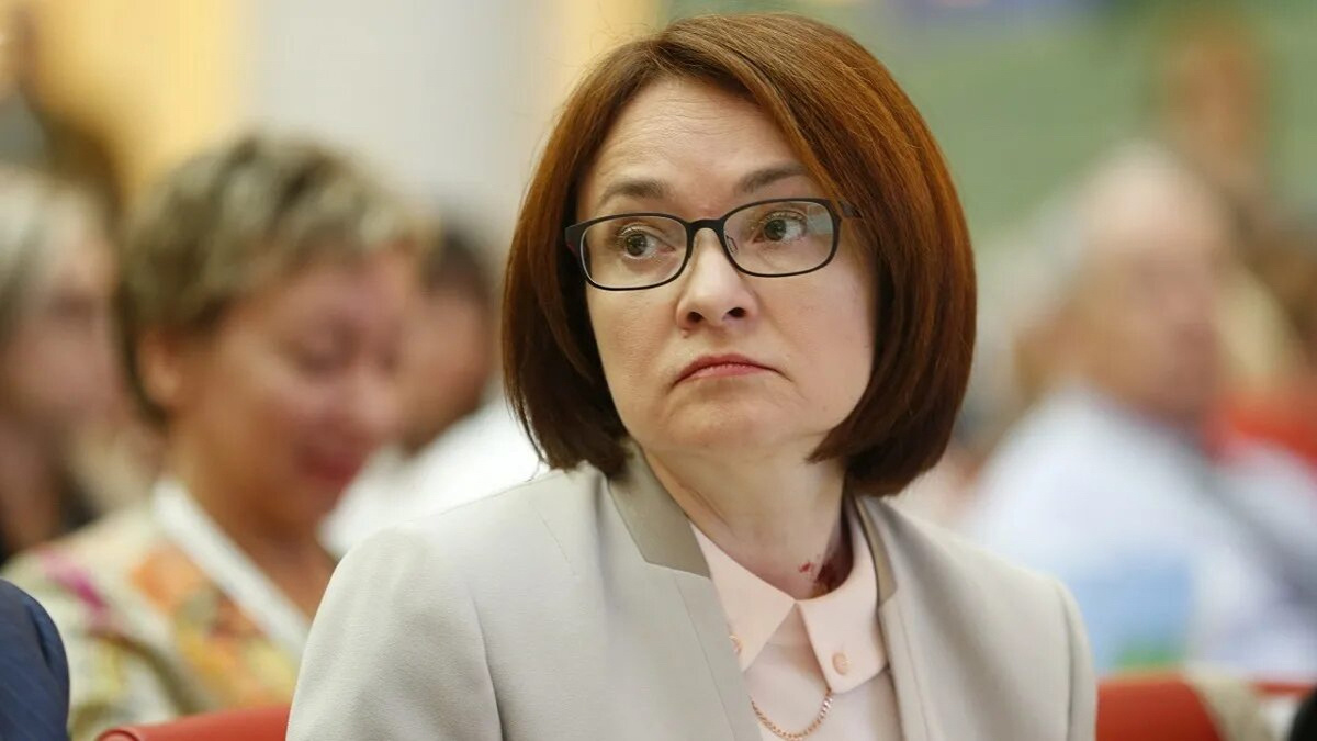 Почему миллионы клиентов банков теряют доступ к своим деньгам