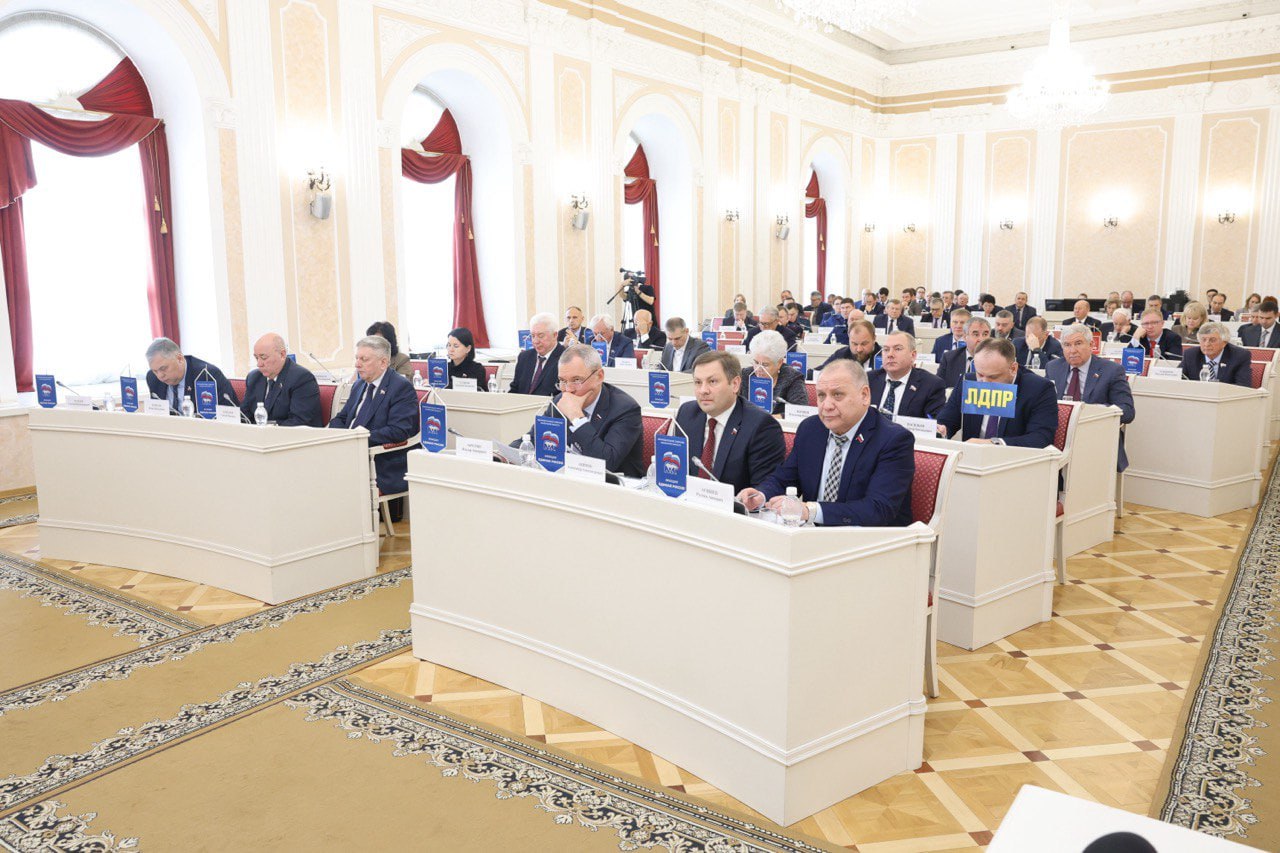 Депутаты утвердили введение новой меры соцподдержки в сфере образования