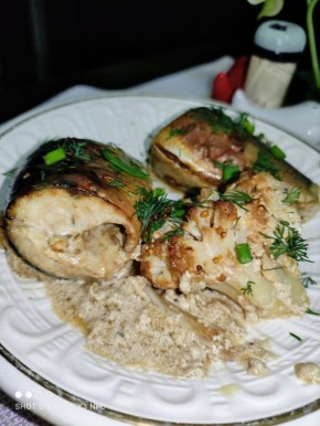 Пикантная скумбрия в оригинальном соусе